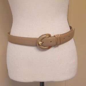 Elegant Light Tan/Biege Bonded Leather Belt With Gold Tone Hardware